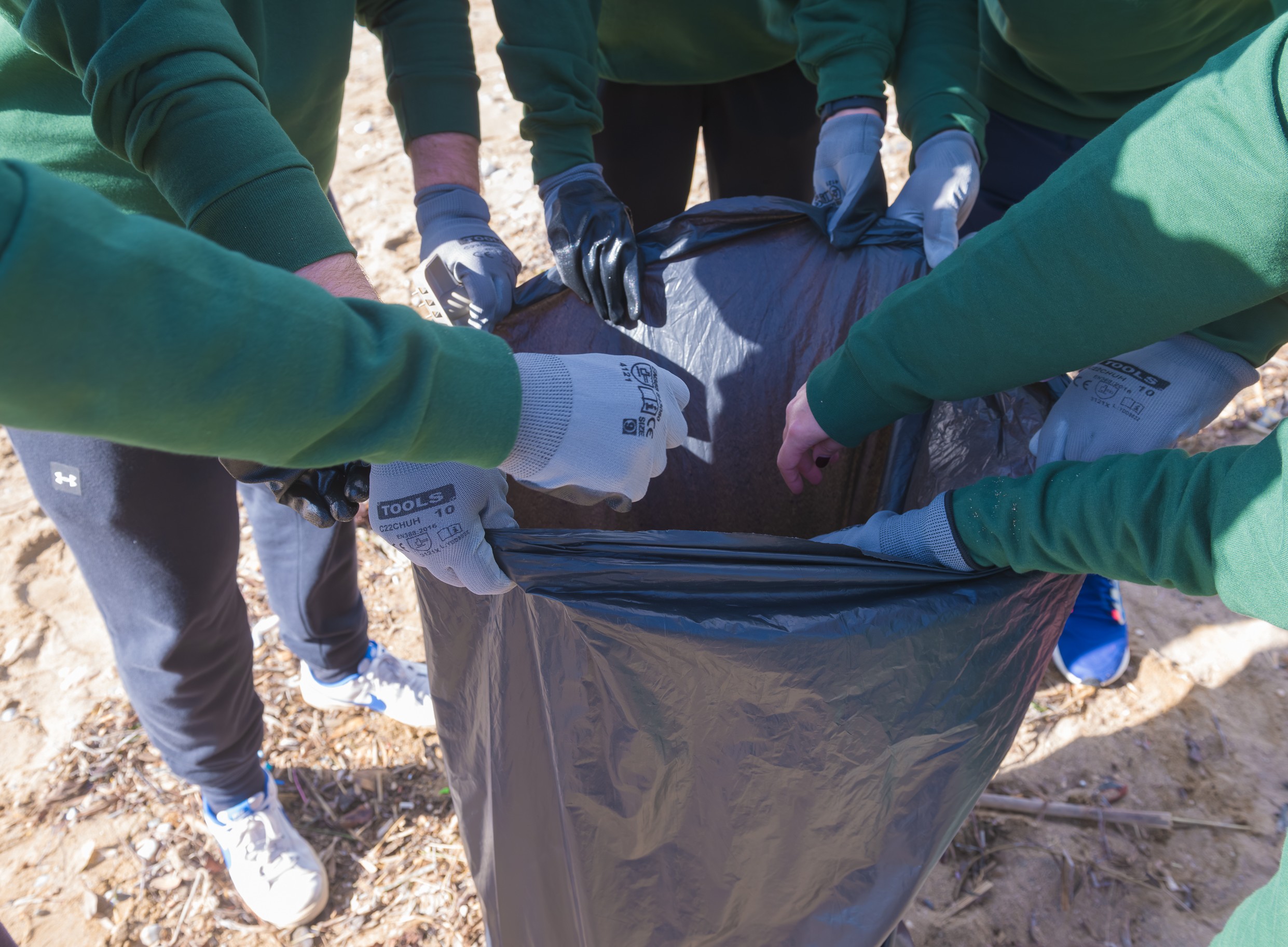 Volunteer Beach Cleanup at the Edem Beach in Paleo Faliro 